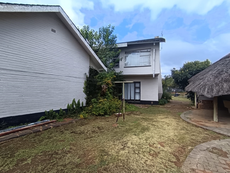 21 Bedroom Property for Sale in Universitas Free State